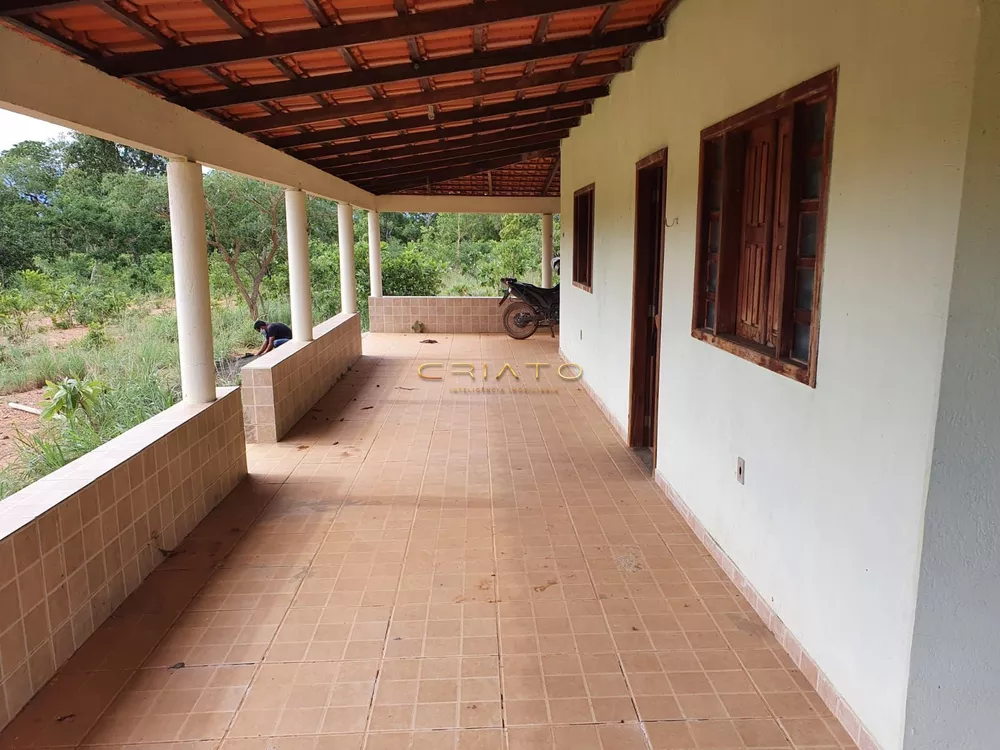 Fazenda à venda com 3 quartos, 120m² - Foto 2