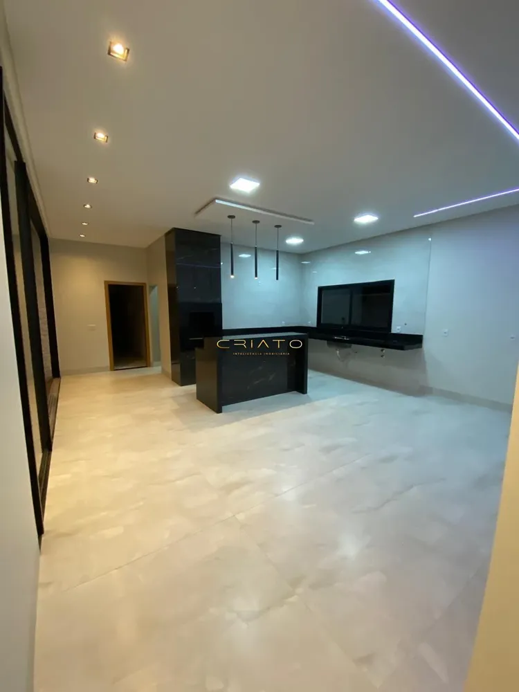 Casa, 3 quartos, 205 m² - Foto 9