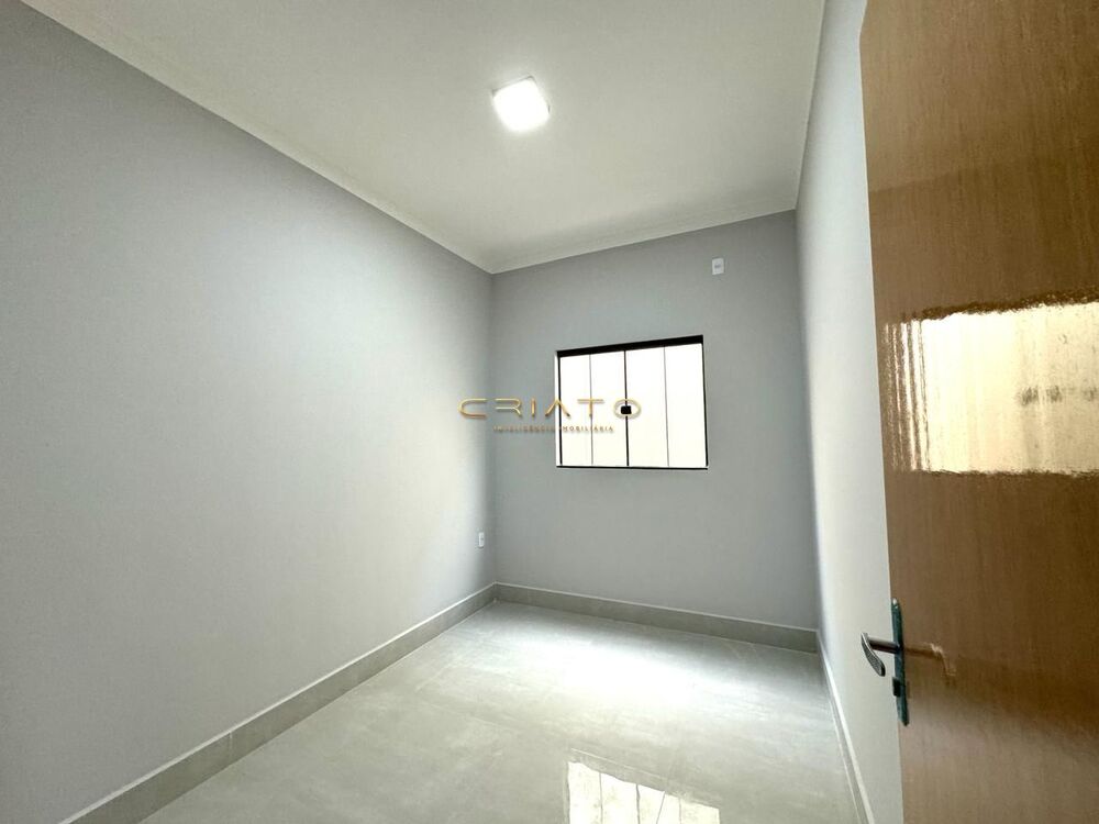 Casa à venda com 3 quartos, 150m² - Foto 2