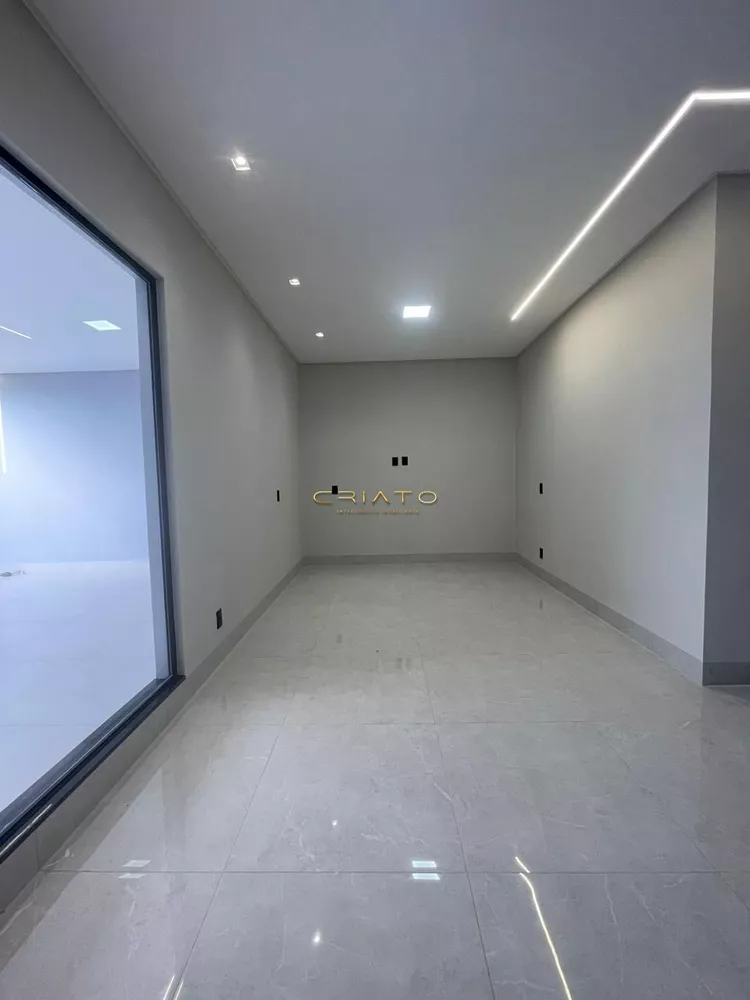 Casa à venda com 3 quartos, 186m² - Foto 4