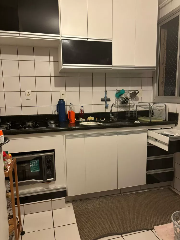 Apartamento à venda com 3 quartos, 87m² - Foto 4