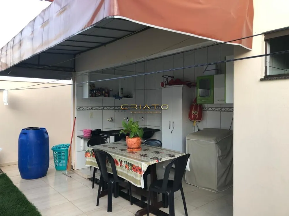 Casa, 3 quartos, 128 m² - Foto 2