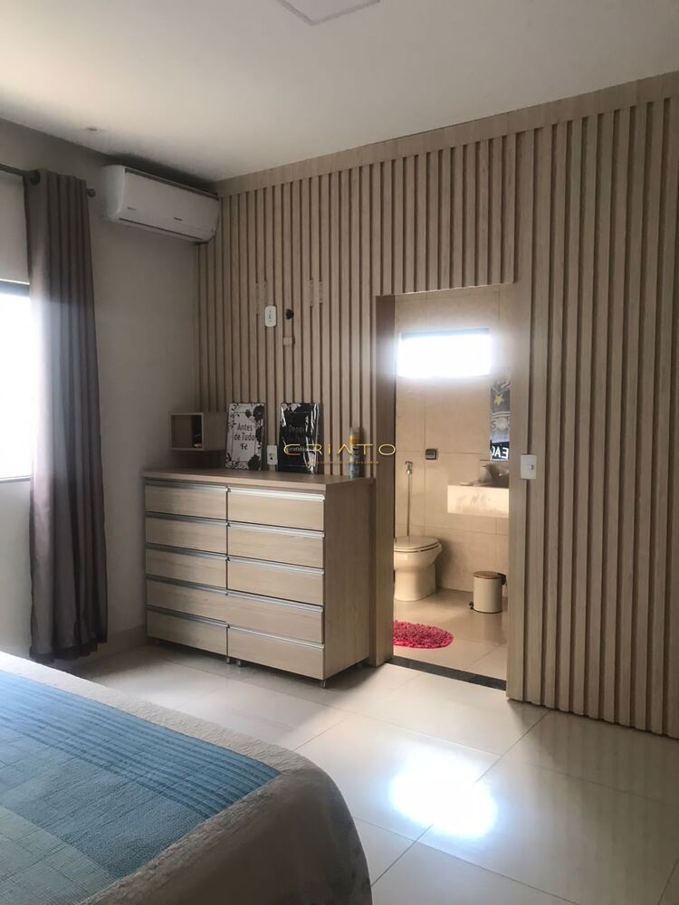 Casa, 3 quartos, 220 m² - Foto 13