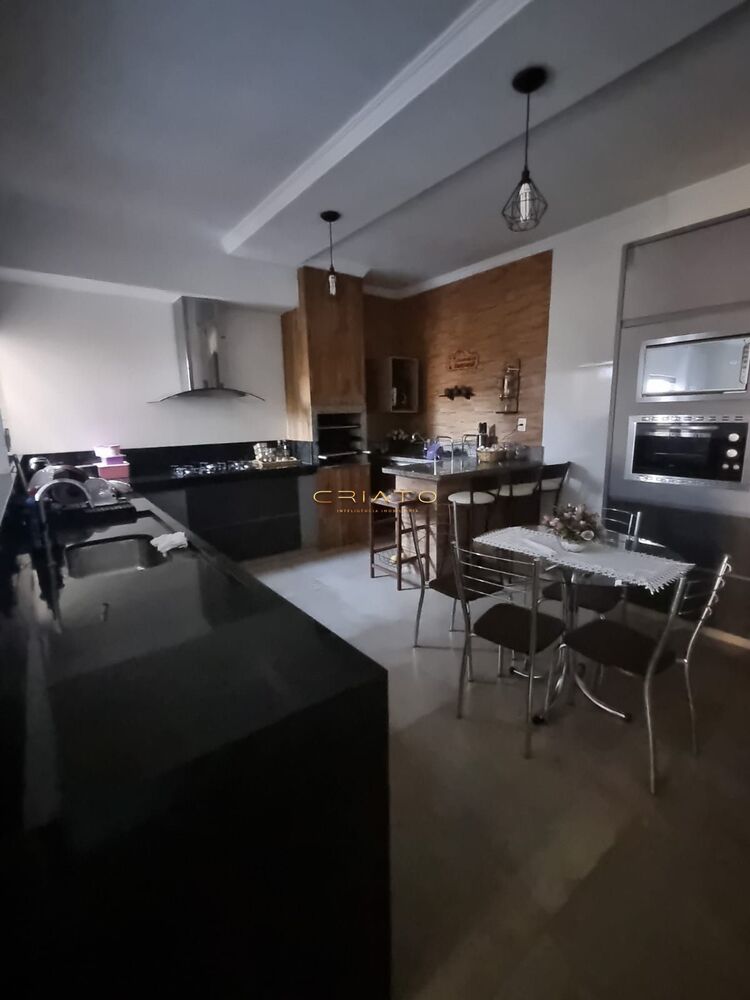 Casa, 3 quartos, 157 m² - Foto 9