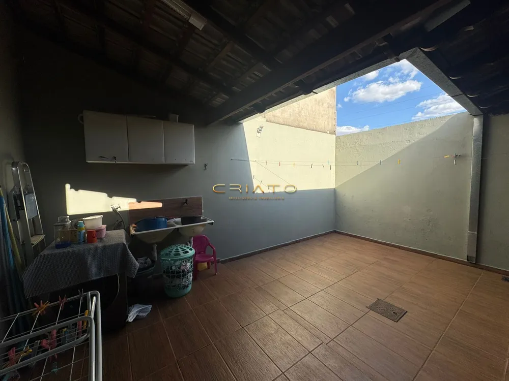 Casa, 3 quartos, 136 m² - Foto 3