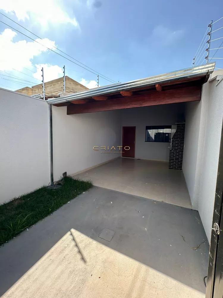 Casa à venda com 3 quartos, 72m² - Foto 4