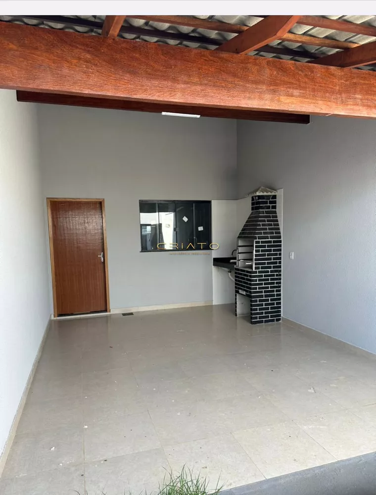 Casa à venda com 3 quartos, 72m² - Foto 3