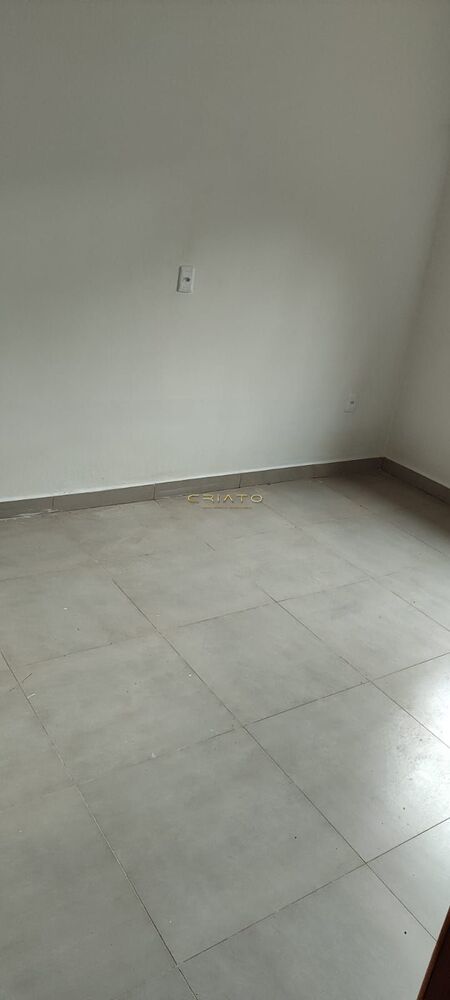 Casa à venda com 2 quartos, 180m² - Foto 9