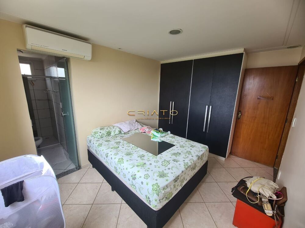 Apartamento à venda com 4 quartos, 140m² - Foto 9