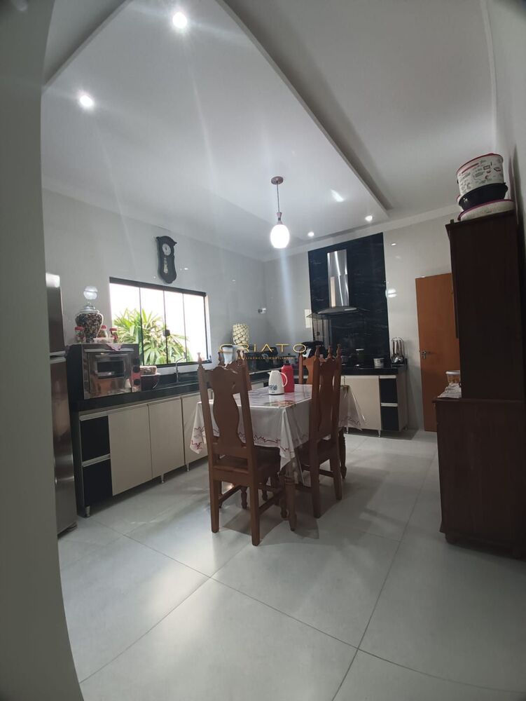 Casa, 3 quartos, 139 m² - Foto 1