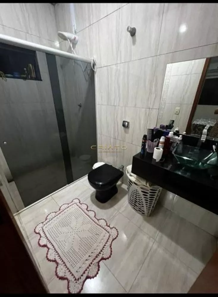 Casa à venda com 3 quartos, 170m² - Foto 8