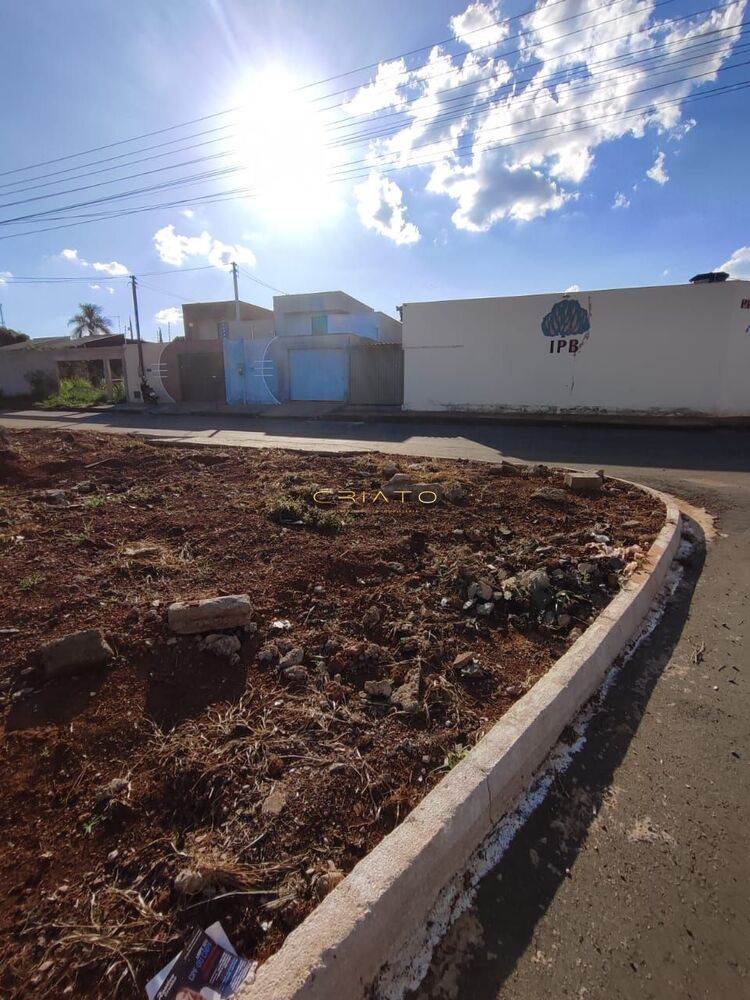 Terreno, 411 m² - Foto 1