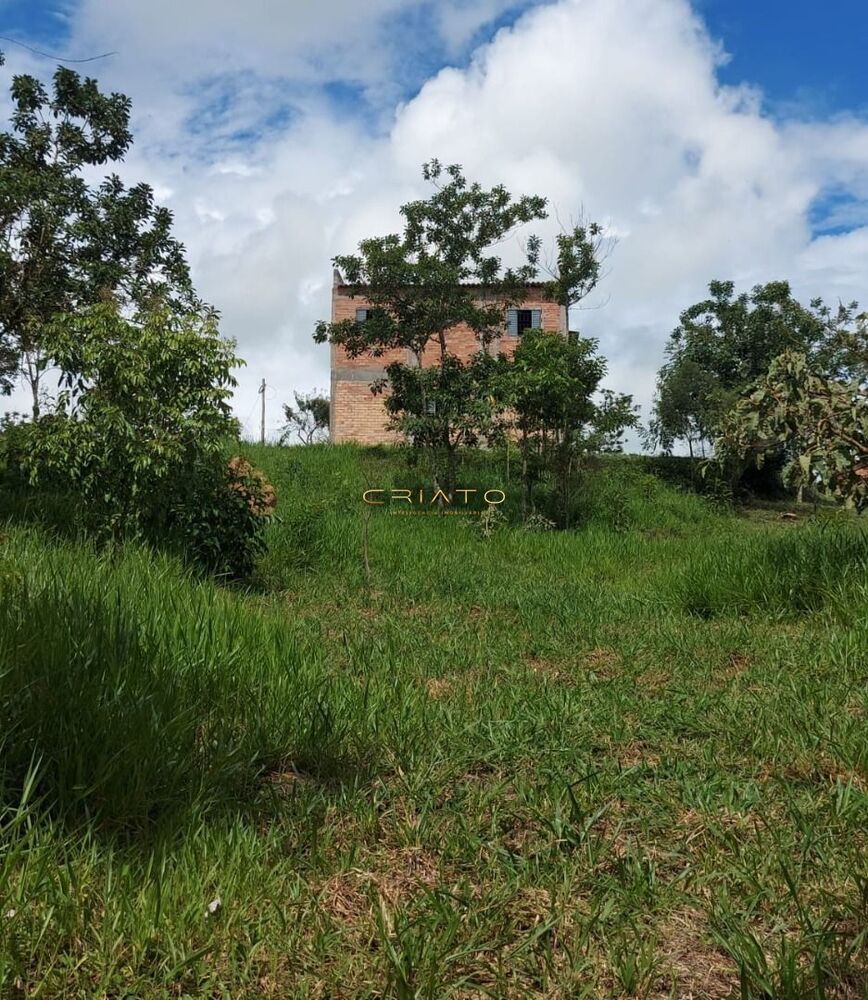 Chácara à venda com 3 quartos, 240m² - Foto 13