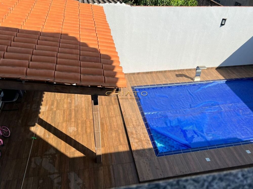 Sobrado à venda com 3 quartos, 240m² - Foto 18