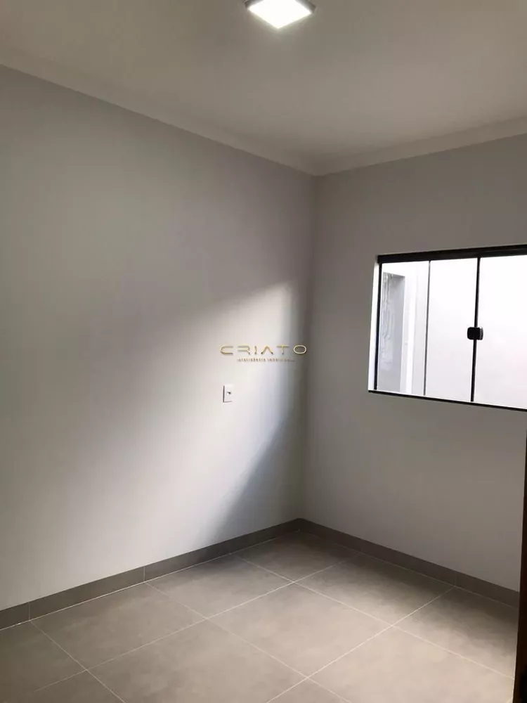 Casa, 3 quartos, 226 m² - Foto 4