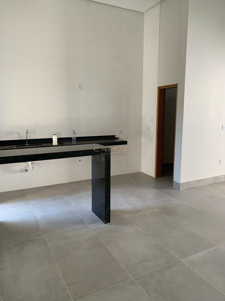 Casa, 3 quartos, 226 m² - Foto 14