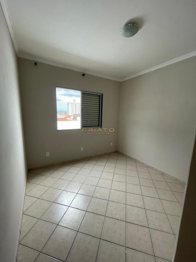 Apartamento, 2 quartos, 69 m² - Foto 2