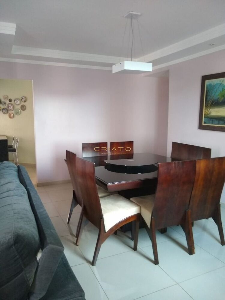 Apartamento à venda com 3 quartos, 115m² - Foto 2
