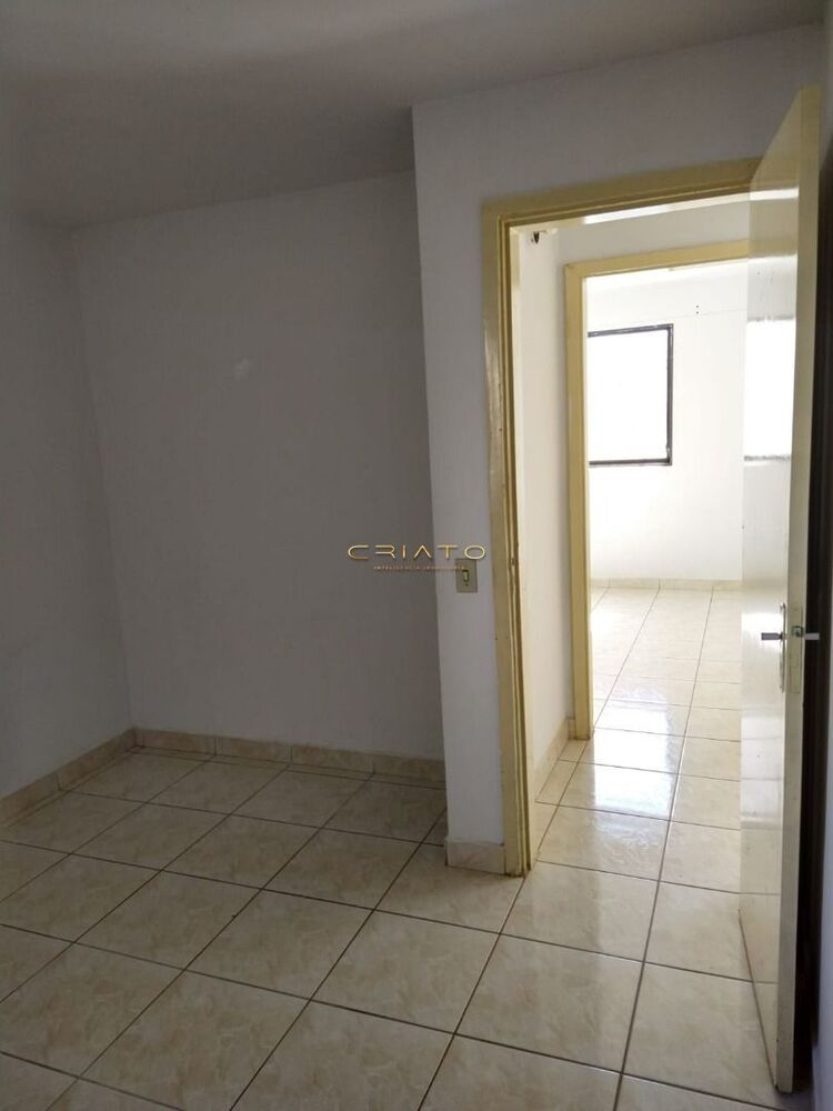 Apartamento, 2 quartos, 61 m² - Foto 2