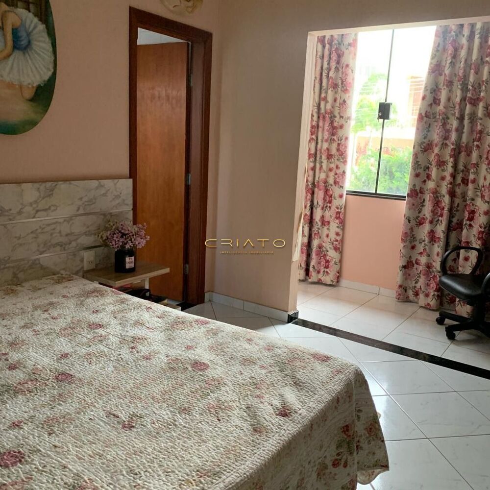 Sobrado, 5 quartos, 330 m² - Foto 9