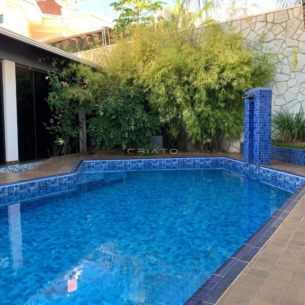 Sobrado, 5 quartos, 330 m² - Foto 17