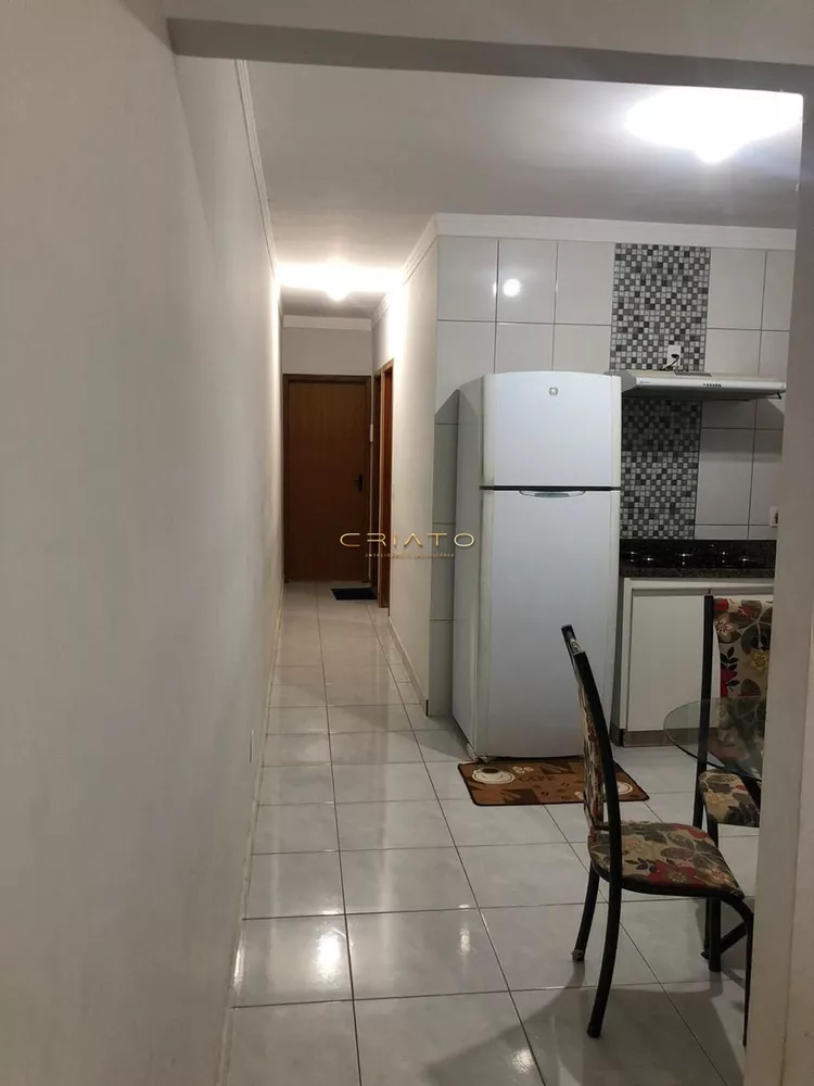 Casa à venda com 2 quartos, 92m² - Foto 12