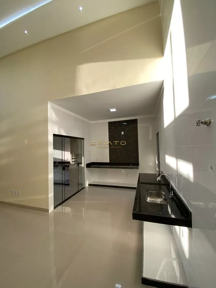 Casa à venda com 3 quartos, 106m² - Foto 7