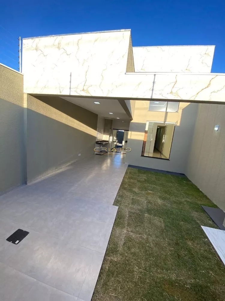 Casa à venda com 3 quartos, 106m² - Foto 2