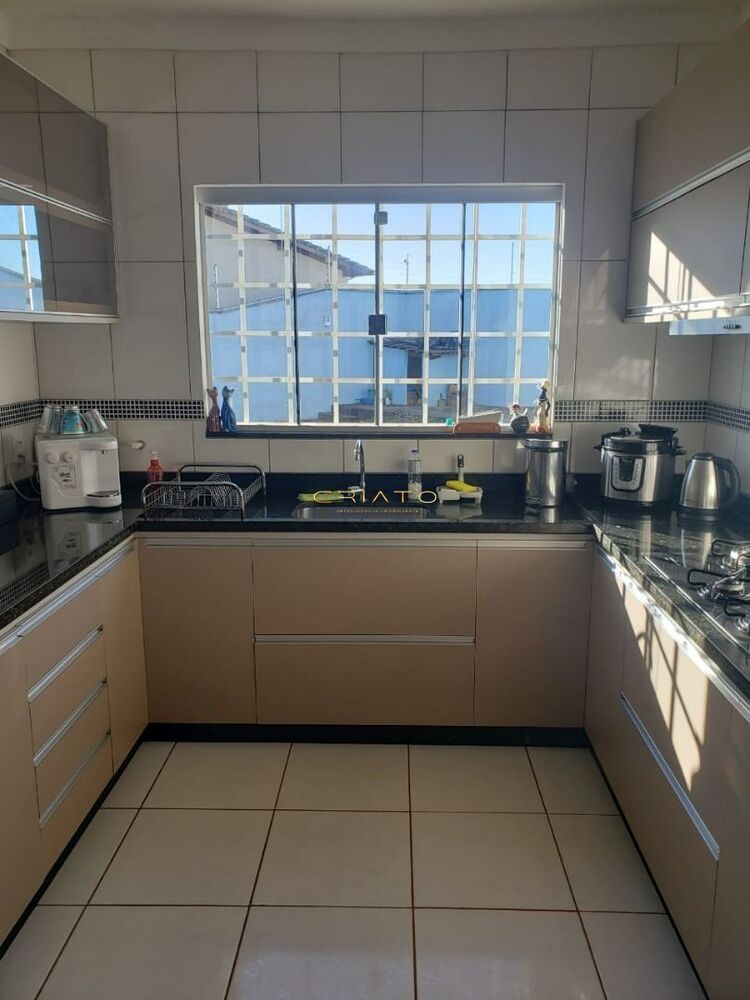 Casa, 3 quartos, 196 m² - Foto 6