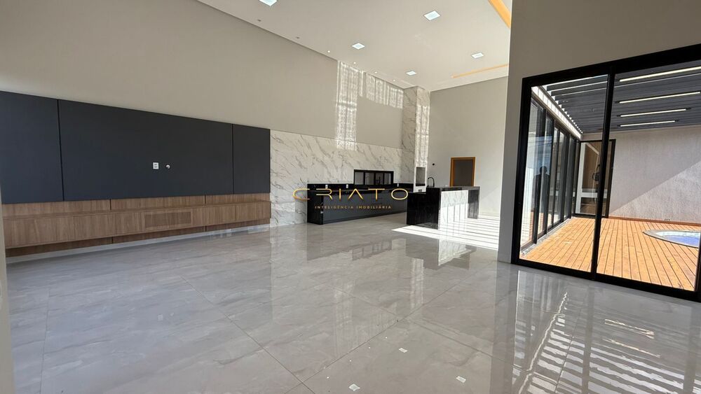 Casa, 4 quartos, 268 m² - Foto 2