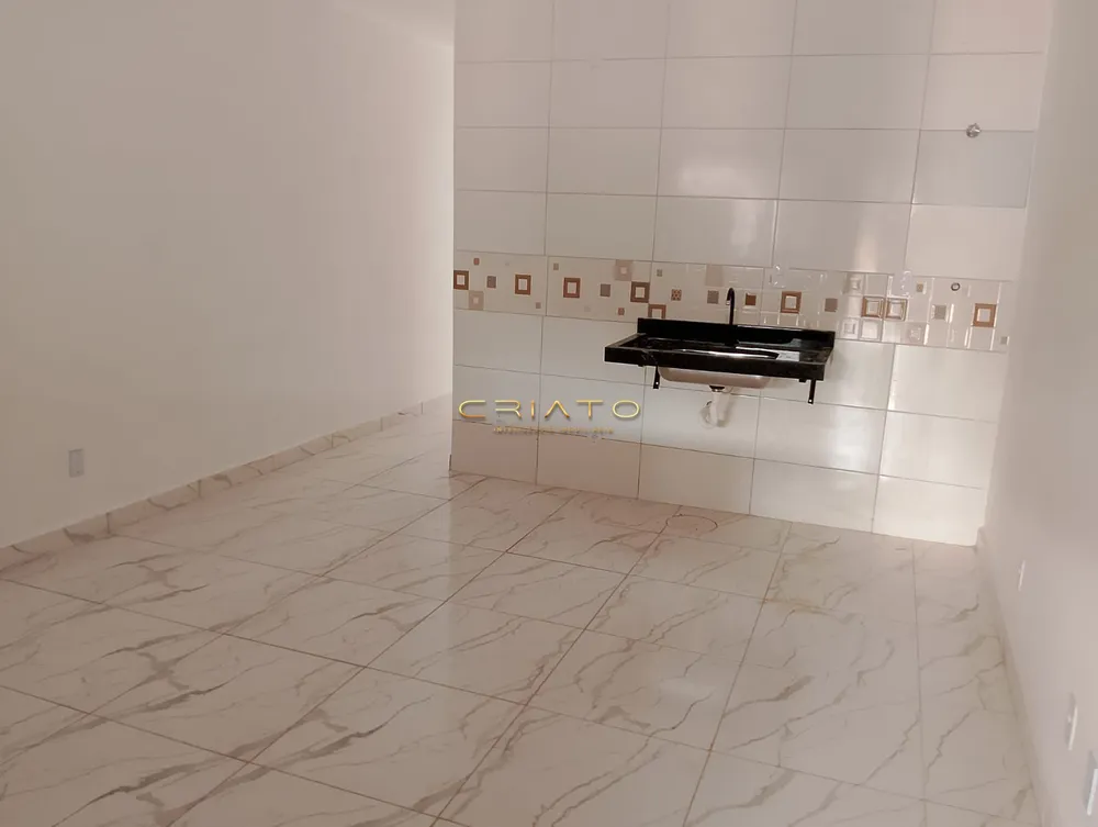 Casa, 3 quartos, 70 m² - Foto 2