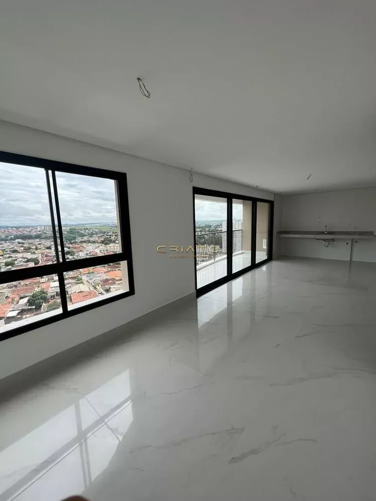 Apartamento à venda com 3 quartos, 149m² - Foto 4