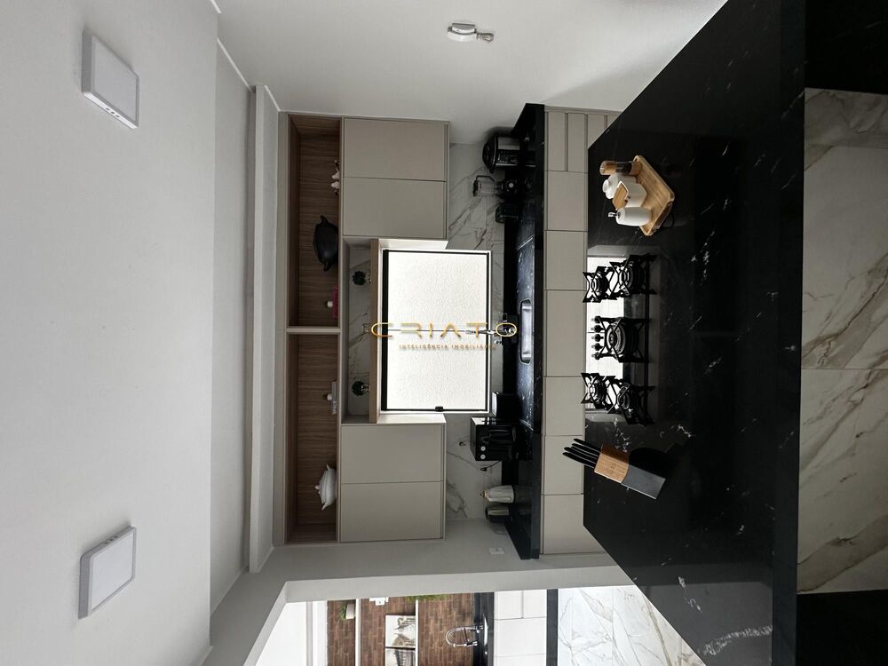 Casa à venda e aluguel com 3 quartos, 200m² - Foto 11