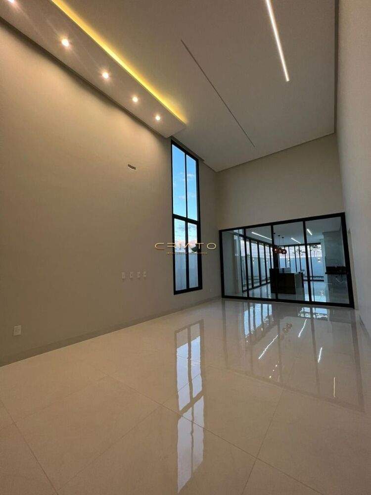 Casa à venda com 2 quartos, 207m² - Foto 6