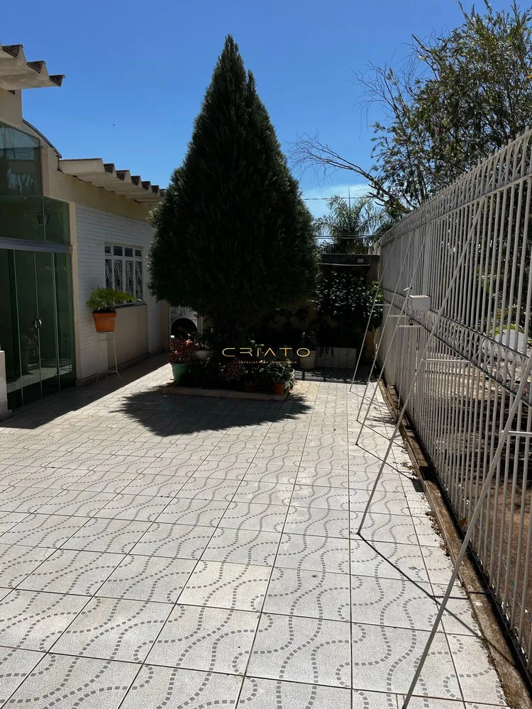 Casa, 4 quartos, 188 m² - Foto 3