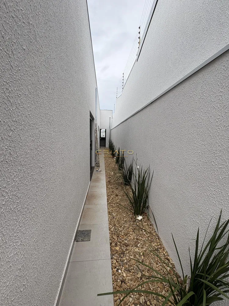 Casa, 3 quartos, 107 m² - Foto 2