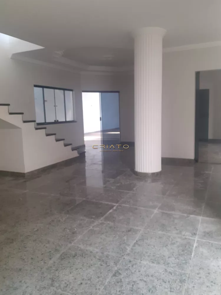 Sobrado à venda com 4 quartos, 455m² - Foto 4