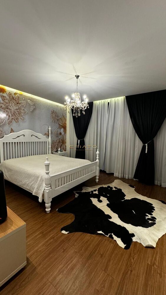 Sobrado, 3 quartos, 378 m² - Foto 8