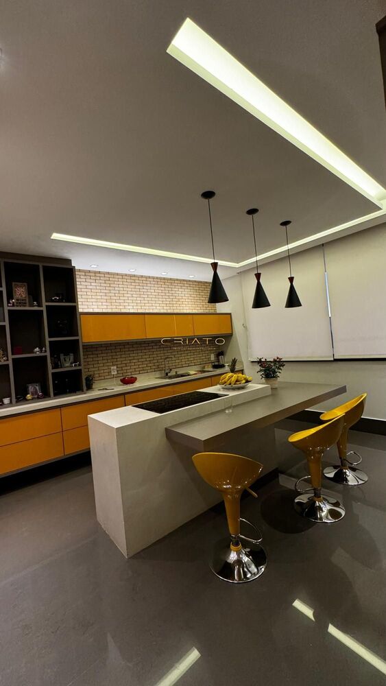 Sobrado, 3 quartos, 378 m² - Foto 2