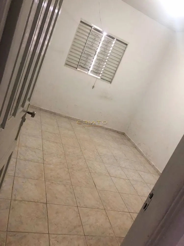 Casa, 1 quarto, 77 m² - Foto 1