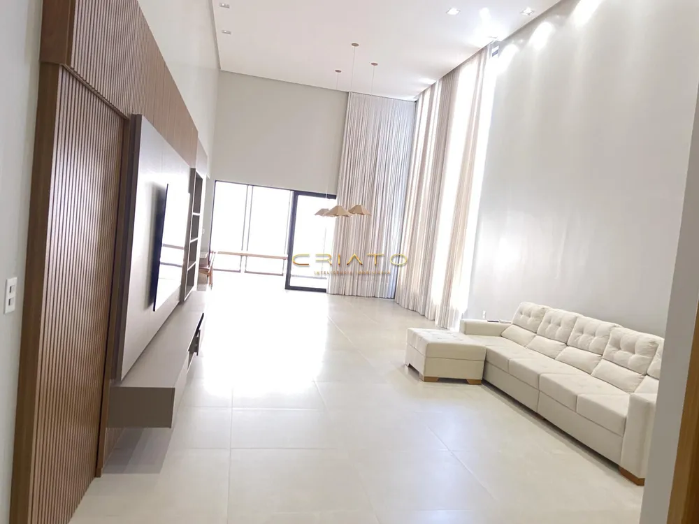 Casa, 3 quartos, 250 m² - Foto 6