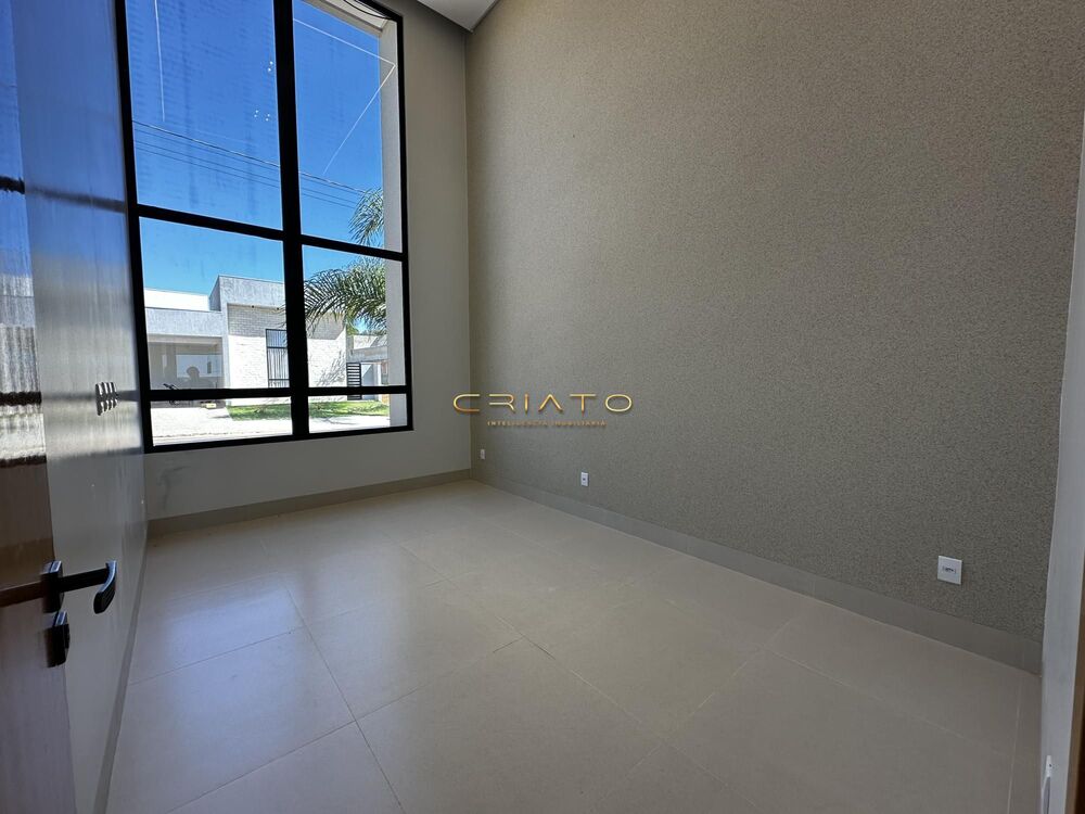 Casa de Condomínio à venda com 3 quartos, 220m² - Foto 3
