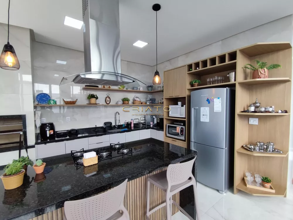 Casa, 3 quartos, 200 m² - Foto 3