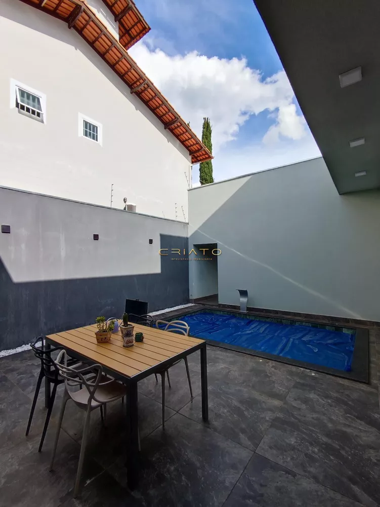 Casa, 3 quartos, 200 m² - Foto 4