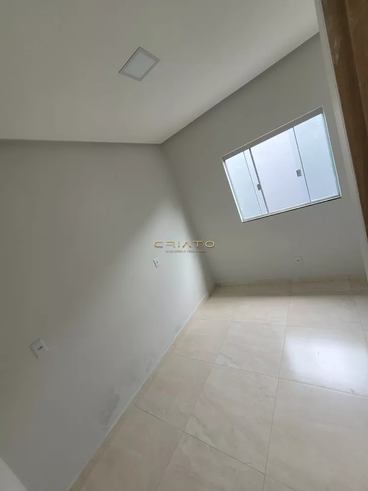 Casa à venda com 3 quartos, 112m² - Foto 4