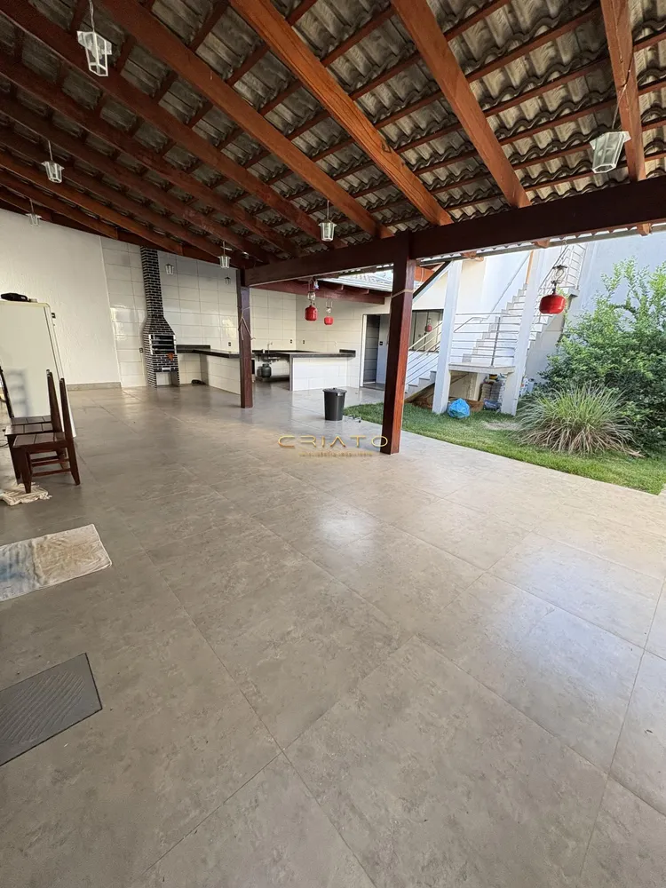 Casa, 4 quartos, 263 m² - Foto 7