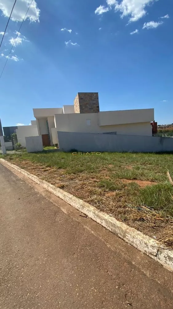 Casa à venda com 3 quartos, 202m² - Foto 11