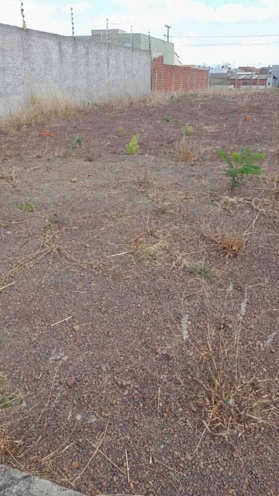 Terreno, 200 m² - Foto 1