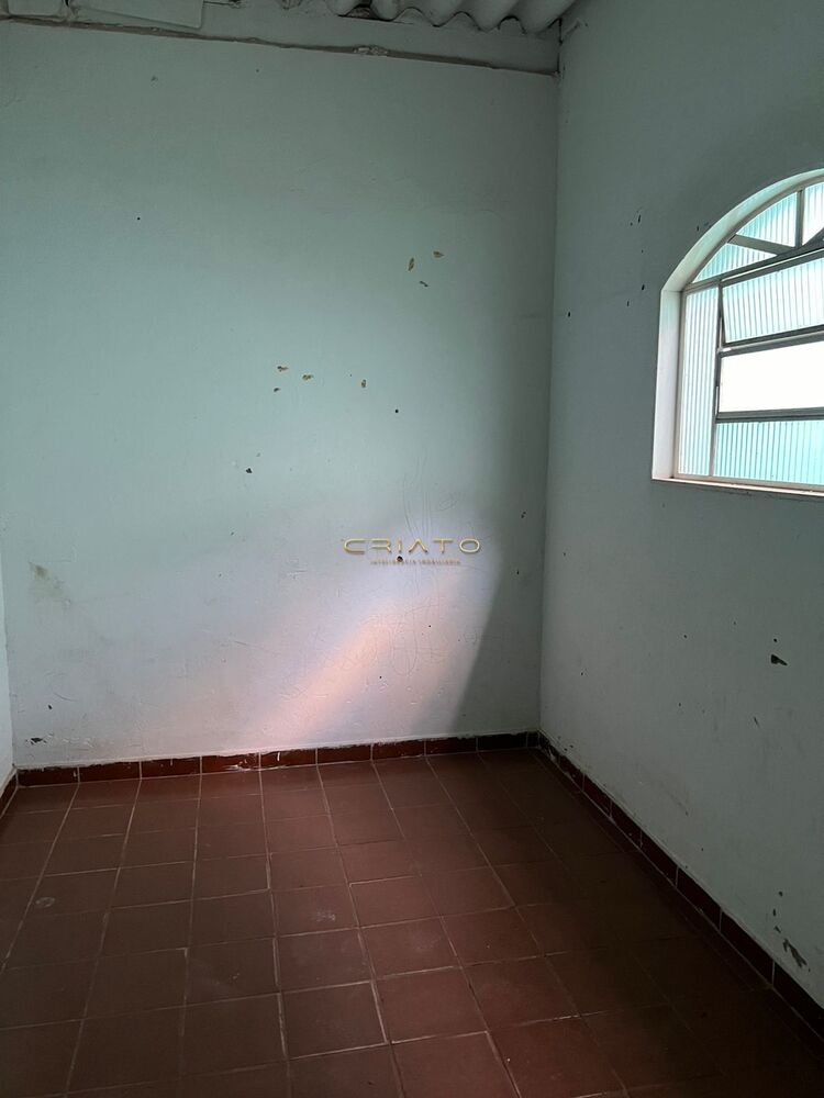 Casa à venda com 3 quartos, 150m² - Foto 4