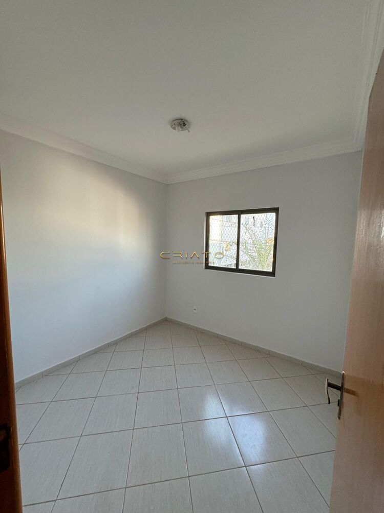 Apartamento à venda e aluguel com 3 quartos, 79m² - Foto 1